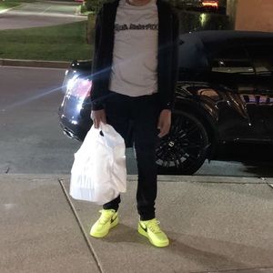 Meet your Posher, Jordan